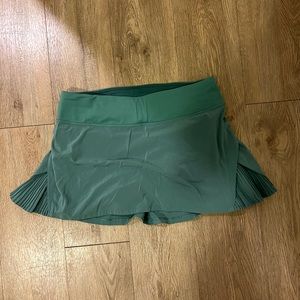 Green Lululemon Pace Rival Skirt